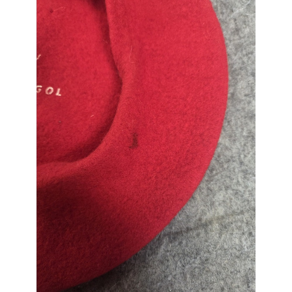 Vintage KANGOL 100% Wool Bright Red Beret Classic Britain - Picture 4 of 5
